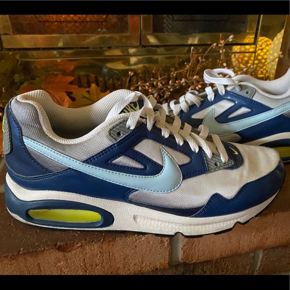Nike Air Size 9.5